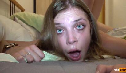 Миша выебал свою девушку, не дав ей возможности даже поспать