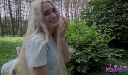 Блондинка отсосала член пикаперу в подмосковском лесу за 10000 рублей