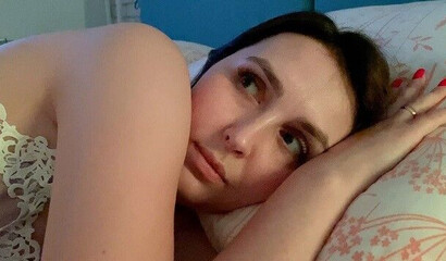 Мачеха знает, что мой член всегда готов к сосанию в гостиничном номере