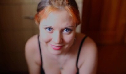 Blowjob plus smoking with redhair beauty