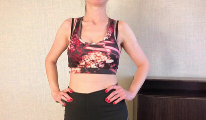 Русская мачеха с пышным задом оседлала ствол пасынка