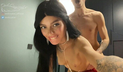 Если в гости приходит опытная экскортница, значит вечер обещает быть жарким.